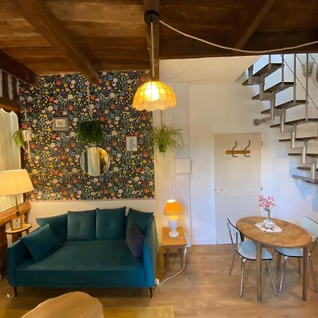 Duplex De Charme A Lessy Apartment Exterior photo